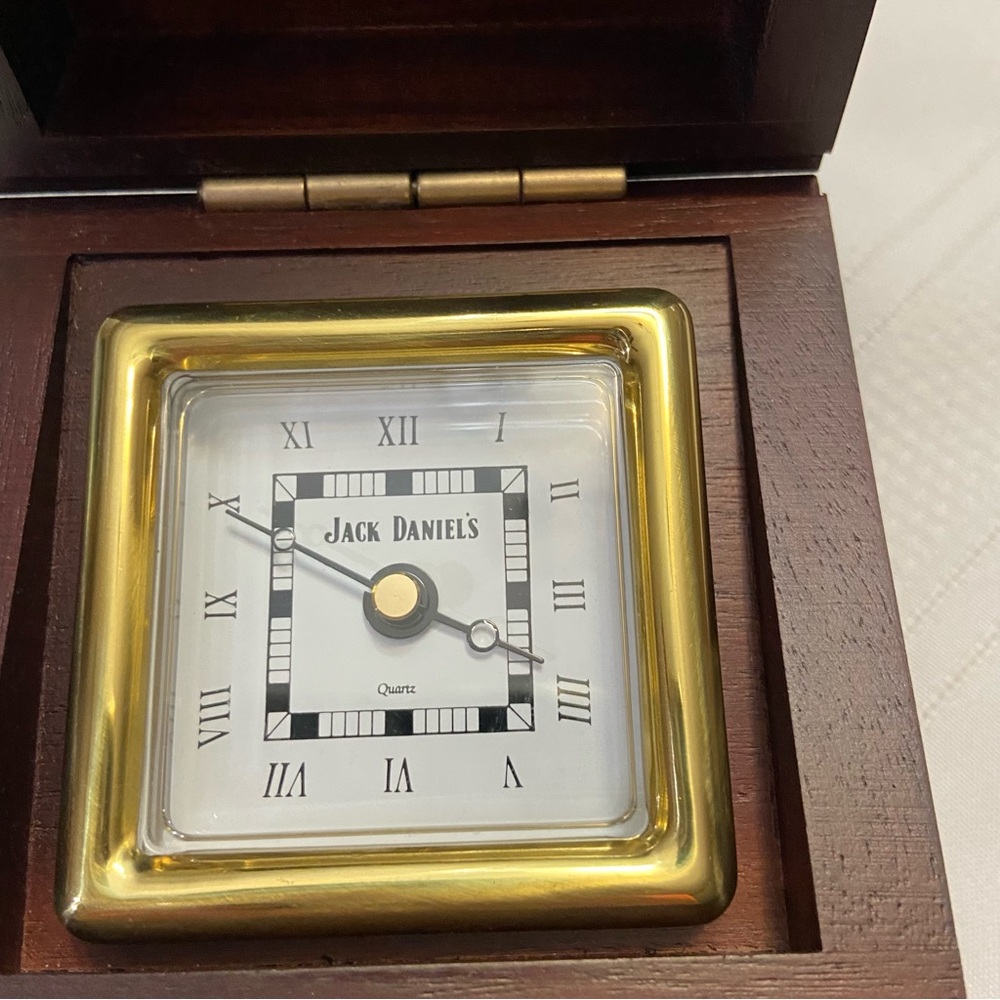 Jack Daniels Clock - Needs Battery